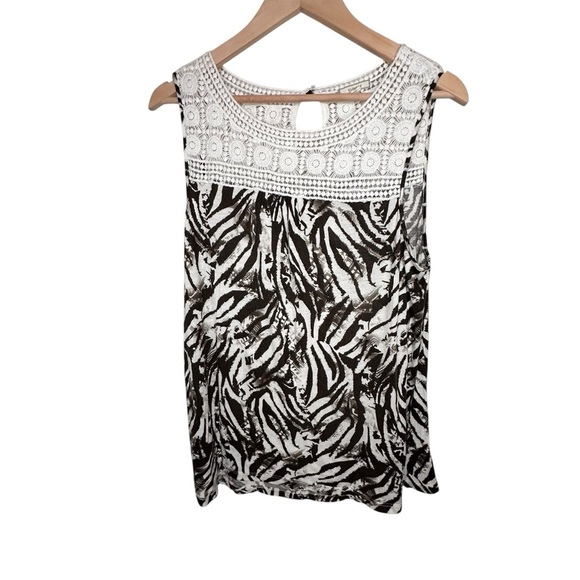 Pleione Tops - Pleione Zebra Print Sleeveless Blouse Size L